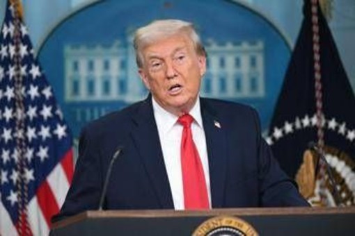 Groenlandia, Trump alla Casa Bianca: "Fino a che punto mi spingerò? Lo scoprirete"