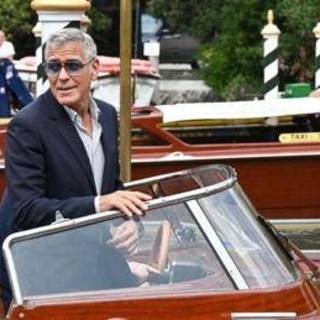Venezia 2025, Clooney fa tremare il Lido... ma è solo un falso allarme