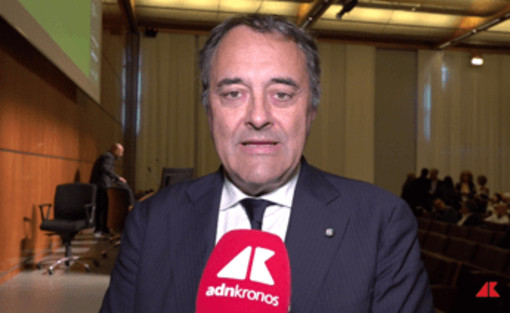 Rifiuti, Arera: &quot;Italia eccellente nel riciclo, ma forti divari territoriali&quot;