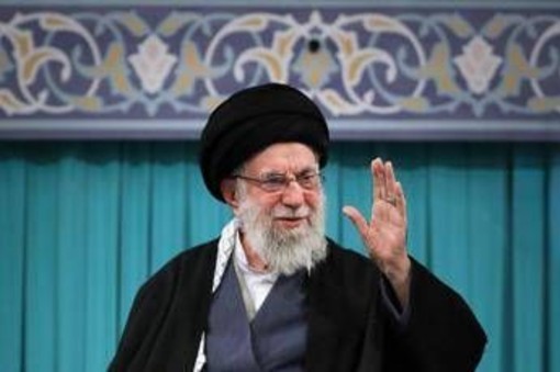 Iran, media: Usa aperti ad arricchimento simbolico, ma Khamenei resta nel mirino Iran, media: Usa aperti ad arricchimento simbolico, ma Khamenei resta nel mirino