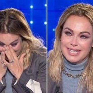 Domenica In, Sonia Bruganelli: "Vorrei ripartire dall'inizio come madre" Domenica In, Sonia Bruganelli: "Vorrei ripartire dall'inizio come madre"