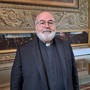 Salute, Angelelli (Cei): "Social e Ai comportano rischio danni mentali per i giovani"