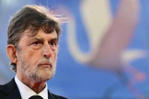 "Spenga il telefono", Nanni Moretti interrompe la proiezione a Venezia