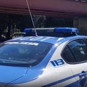Violenza su 13enne in minimarket a Torino, gip: "Uomo ha difficoltà a contenere impulsi, ma obbligo firma è sufficiente"