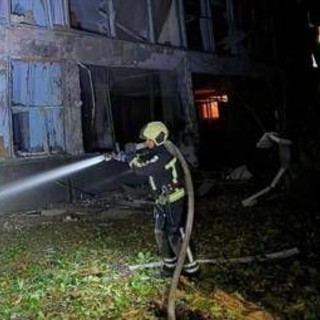 Ucraina, Kiev sotto attacco: diversi feriti. Drone uccide comandante russo