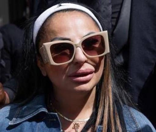 Campania, tiktoker Rita De Crescenzo in campo per Forza Italia. Stop Lega: "No a influencer trash" Campania, tiktoker Rita De Crescenzo in campo per Forza Italia. Stop Lega: "No a influencer trash"