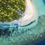 Italiani morti alle Maldive, iniziate le operazioni di recupero dei corpi nella grotta Italiani morti alle Maldive, iniziate le operazioni di recupero dei corpi nella grotta