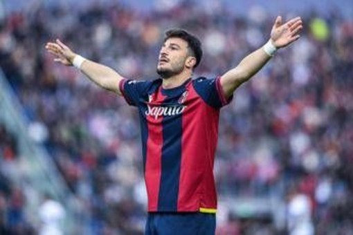 Orsolini, esultanza 'particolare' dopo gol alla Lazio: messaggio a Spalletti? - Video