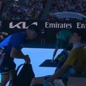 Sinner, problemi contro Spizzirri: crampi agli Australian Open Sinner, problemi contro Spizzirri: crampi agli Australian Open