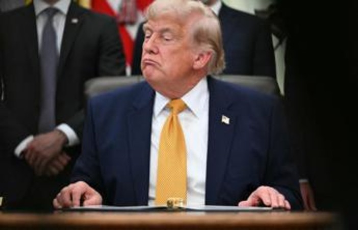 Trump insiste: "L'Italia si è comportata molto male"