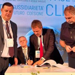 Aubac, Protezione civile, Anbi e Autorità Appennino Settentrionale firmano protocollo su frane e siccità Aubac, Protezione civile, Anbi e Autorità Appennino Settentrionale firmano protocollo su frane e siccità