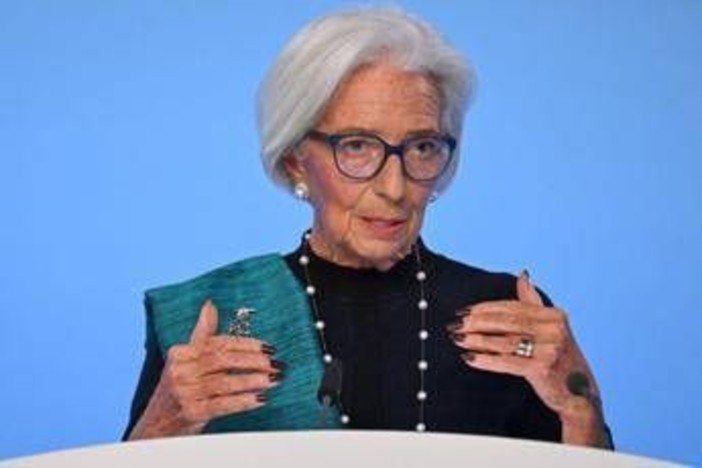 Bce, media: "Lagarde verso addio prima di scadenza mandato" Bce, media: "Lagarde verso addio prima di scadenza mandato"