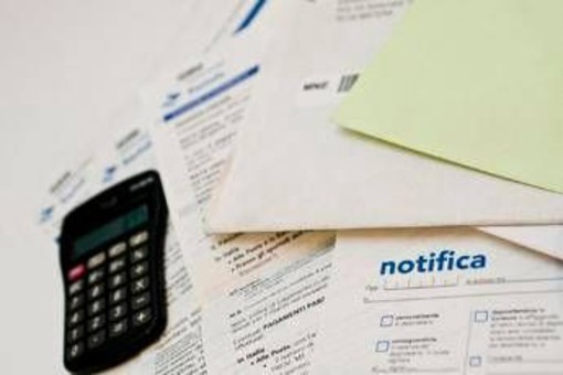 Rottamazione-quinquies, conto alla rovescia: domanda entro il 30 aprile, cosa sapere