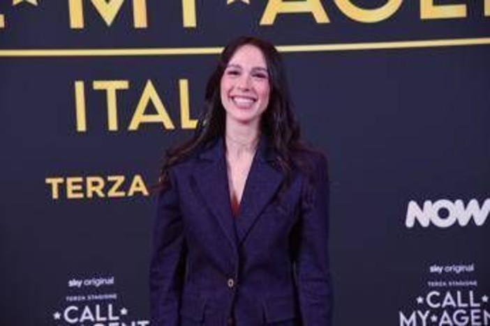 Aurora Ramazzotti smentisce i ritocchini: &quot;Spero di aver ereditato di geni di mamma Michelle&quot;