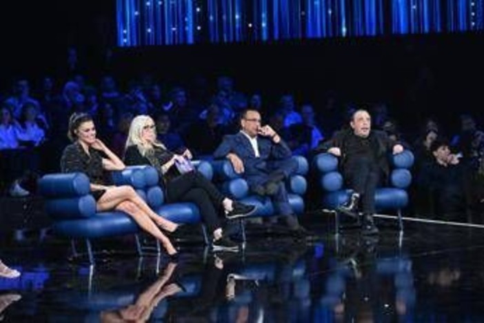Dalla strada al palco, stasera 9 maggio: le anticipazioni e gli ospiti Dalla strada al palco, stasera 9 maggio: le anticipazioni e gli ospiti