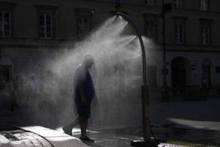 Dal caldo estremo a temporali e rischio downburst, le previsioni meteo