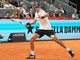 Roland Garros, padre di Jodar litiga con spettatori: "Non vi sedete qui" Roland Garros, padre di Jodar litiga con spettatori: "Non vi sedete qui"