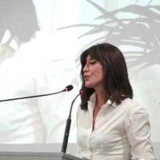 Bernini apre a possibili modifiche per l'accesso a Medicina "ma non si torna a test d'ingresso" Bernini apre a possibili modifiche per l'accesso a Medicina "ma non si torna a test d'ingresso"