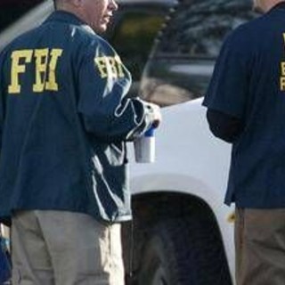 "Preparavano attacchi in California a Capodanno", estremisti arrestati dall'Fbi