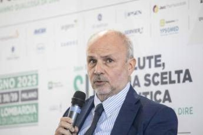 Bufera sui medici di famiglia, ritirata riforma a incontro tecnici Schillaci-assessori regionali: ira di Bertolaso Bufera sui medici di famiglia, ritirata riforma a incontro tecnici Schillaci-assessori regionali: ira di Bertolaso