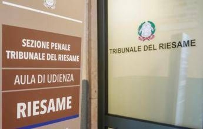 Torino, 13enne molestata: il Riesame sostituisce l'obbligo di firma con la custodia cautelare in carcere per bengalese