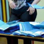 Sondaggio Emg, centrodestra al 44% e centrosinistra al 43,1%. In calo Vannacci Sondaggio Emg, centrodestra al 44% e centrosinistra al 43,1%. In calo Vannacci
