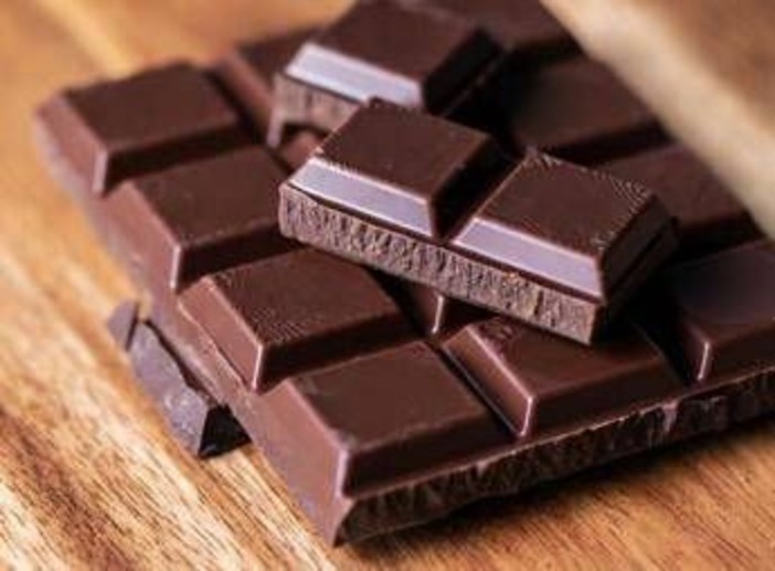 'Più giovani' con il cioccolato fondente, lo studio 'Più giovani' con il cioccolato fondente, lo studio