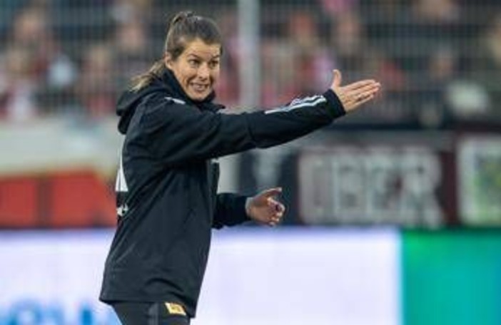 Rivoluzione Bundesliga, una donna allenatore: Union Berlino sceglie Eta Rivoluzione Bundesliga, una donna allenatore: Union Berlino sceglie Eta