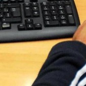 Usa, genitori di un 16enne fanno causa a OpenAi: &quot;ChatGpt lo ha incoraggiato a suicidarsi&quot;