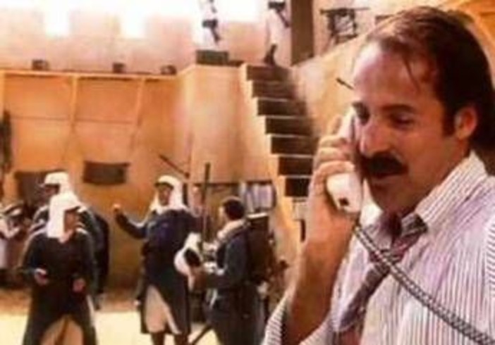 Sanremo, lo spot Sip anni '90 e Massimo Lopez: l'incrocio speciale al Festival Sanremo, lo spot Sip anni '90 e Massimo Lopez: l'incrocio speciale al Festival