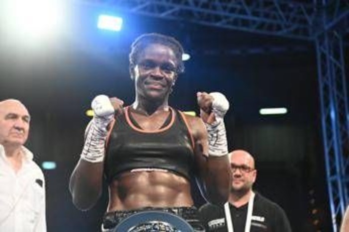 Pamela Noutcho Sawa campionessa mondiale dei pesi leggeri. Chi è l'infermiera che ha riportato la boxe italiana in cima al mondo Pamela Noutcho Sawa campionessa mondiale dei pesi leggeri. Chi è l'infermiera che ha riportato la boxe italiana in cima al mondo