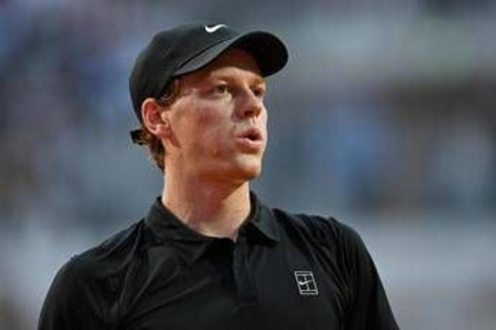 Roland Garros, allerta gialla a Parigi: il caldo vero avversario di Sinner Roland Garros, allerta gialla a Parigi: il caldo vero avversario di Sinner
