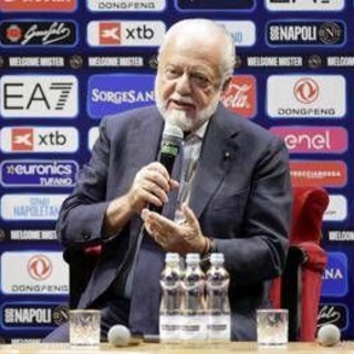 De Laurentiis: "Nuovo stadio? Sarà da 70.000 posti e sorgerà a Napoli Est, il Maradona va abbattuto"