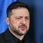 Zelensky “Nella notte attacco russo con droni e missili su Kiev”
