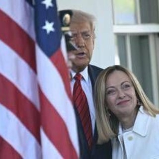 Trump al Corriere: "Scioccato da Meloni. Pensavo avesse coraggio, mi sbagliavo"