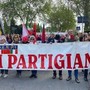 25 aprile, cortei in tutta Italia: momenti di tensione a Roma - Diretta