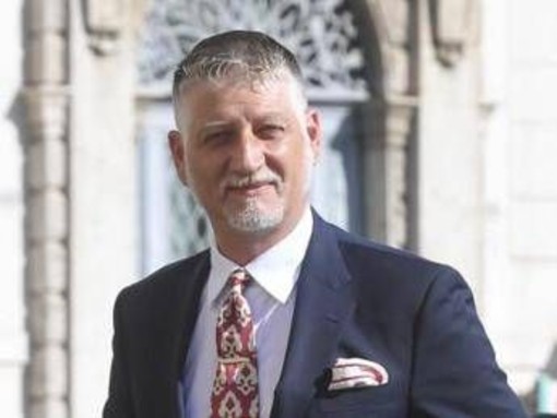 Premio Strega, ministro Giuli assente alla finale: &quot;Forse da Amico della domenica sono diventato nemico&quot;