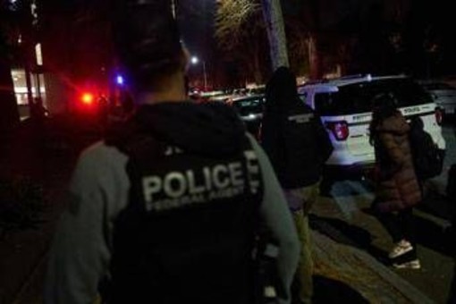 Sparatoria alla Brown University, è ancora caccia all'uomo: diffuso video del killer Sparatoria alla Brown University, è ancora caccia all'uomo: diffuso video del killer