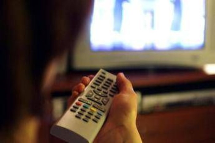 'La Forza di una Donna' su Canale 5 vince la prima serata. La Ruota batte Affari Tuoi 'La Forza di una Donna' su Canale 5 vince la prima serata. La Ruota batte Affari Tuoi