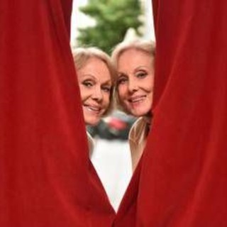 Morte insieme le gemelle Kessler: da Mara Venier a Iva Zanicchi, il ricordo dall'Italia Morte insieme le gemelle Kessler: da Mara Venier a Iva Zanicchi, il ricordo dall'Italia