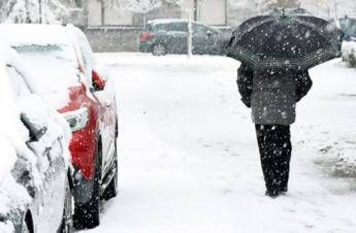 Italia al gelo, neve su Toscana e Puglia: l'inverno 'record' Italia al gelo, neve su Toscana e Puglia: l'inverno 'record'