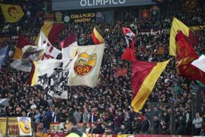 Calcio, come si diventa tifosi: così cambia il cervello durante una partita