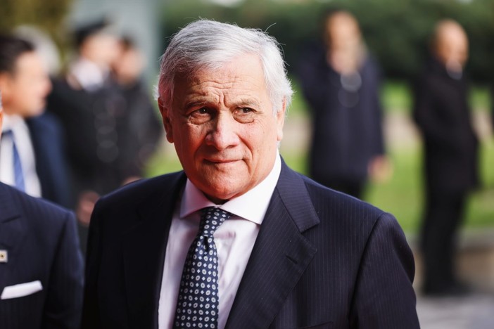 Hormuz, Tajani “Shock globale, missione solo dopo cessazione delle ostilità”