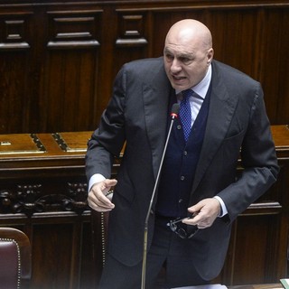 Crosetto “Intelligenza artificiale nuova frontiera difesa e sviluppo”