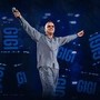 Gigi D'Alessio torna in tour e sogna San Siro: "La mia intelligenza napoletana, non artificiale"