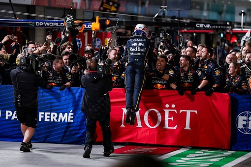 A Las Vegas vince Verstappen davanti a Norris, Leclerc sesto A Las Vegas vince Verstappen davanti a Norris, Leclerc sesto