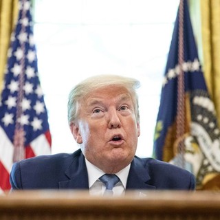 Dazi, Trump firma ordine esecutivo per nuove tariffe dal 7 agosto