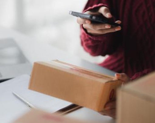 Dazio 3 euro su pacchi extra Ue, cosa cambia dall'1 luglio