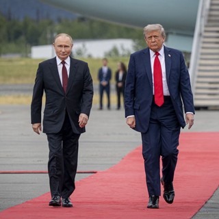 Ucraina, salta il vertice a Budapest. Trump “Non voglio perdere tempo”