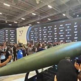 Turchia svela il Tayfun, anche Erdogan ha missile ipersonico